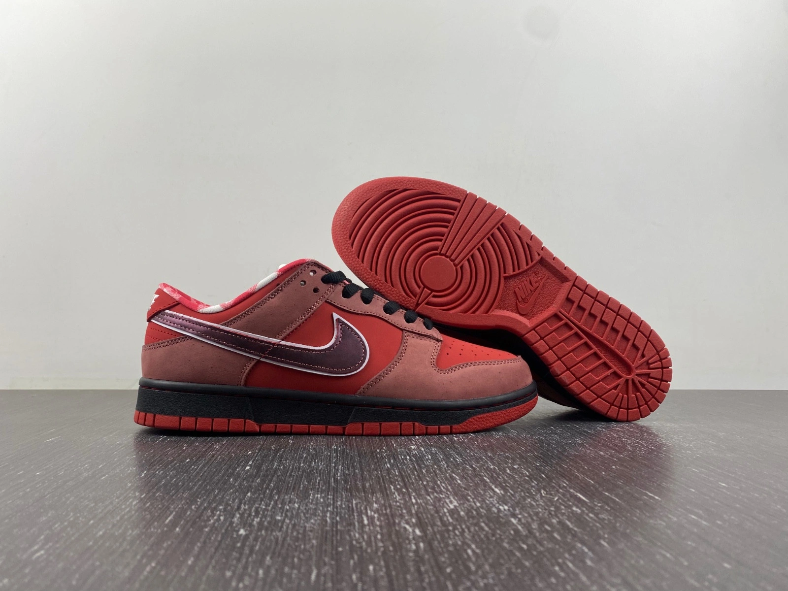 Nike SB Dunk Low Concepts Red Lobster  313170-661
