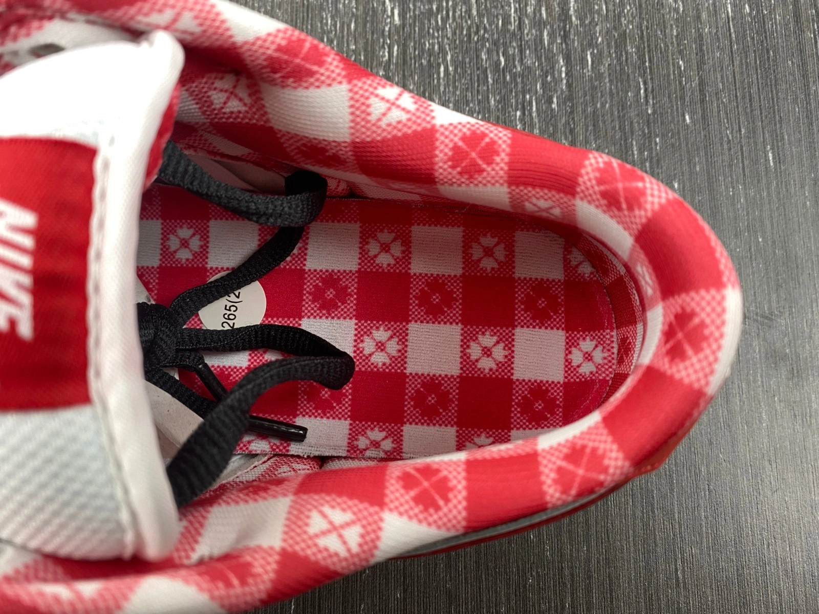 Nike SB Dunk Low Concepts Red Lobster  313170-661