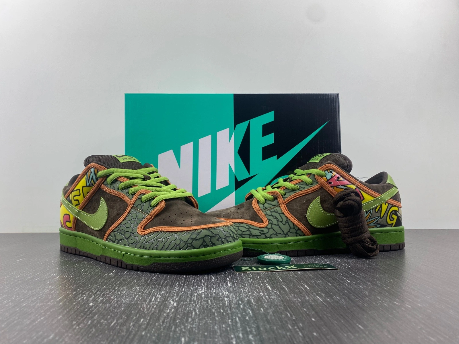 Nike SB Dunk Low De La Soul (2015) Men's - 789841-332
