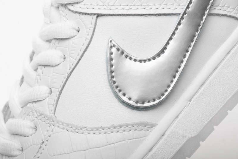 Nike SB Dunk Low Diamond Supply Co White Diamond BV1310-100