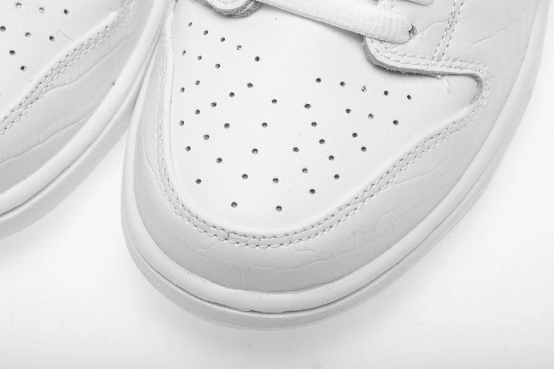 Nike SB Dunk Low Diamond Supply Co White Diamond BV1310-100