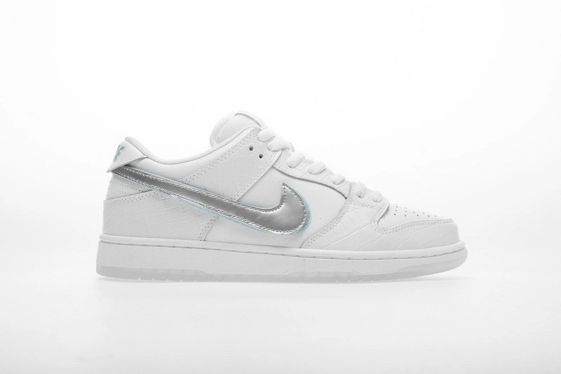 Nike SB Dunk Low Diamond Supply Co White Diamond BV1310-100