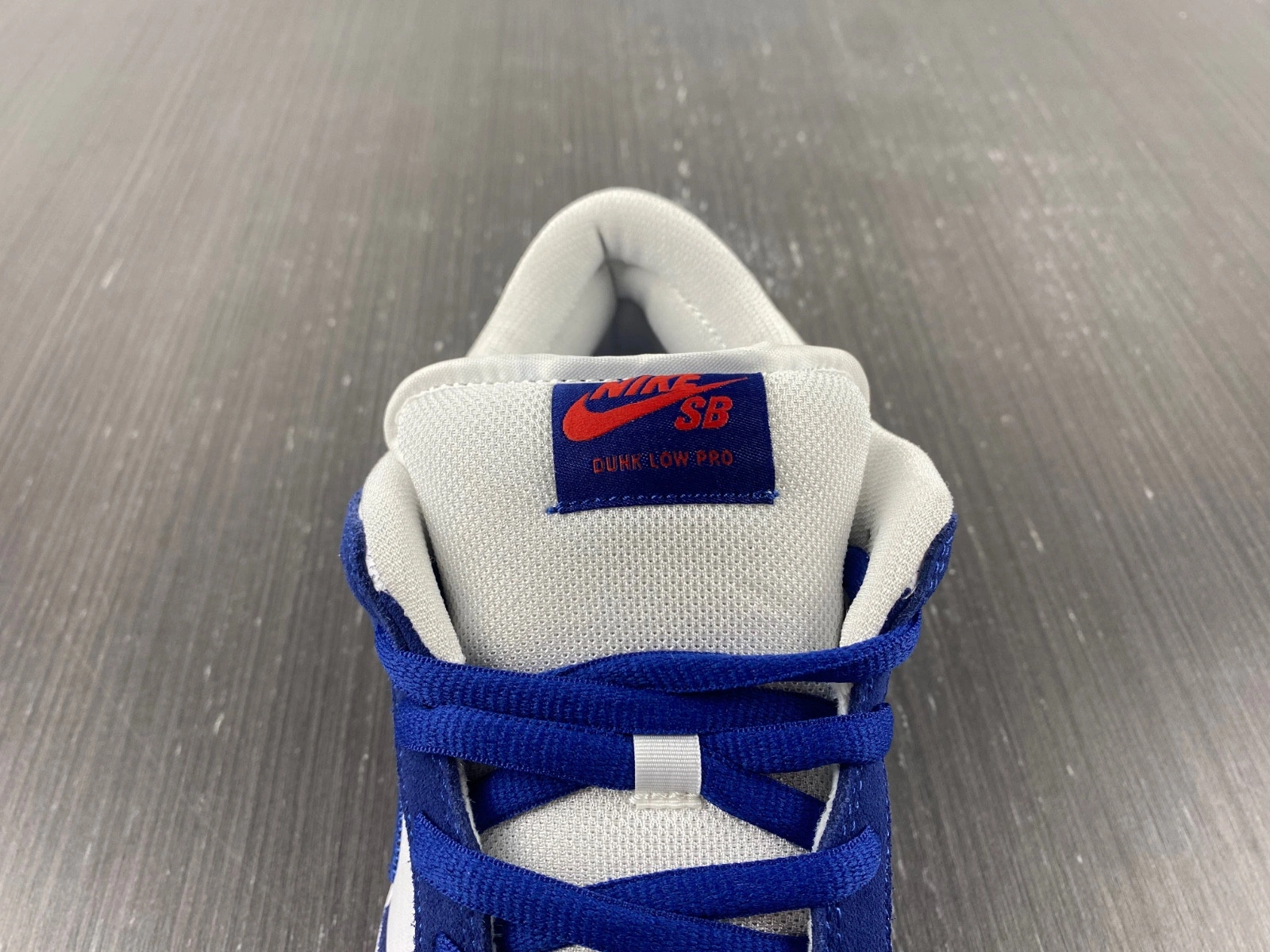 Nike SB Dunk Low Dodgers DO9395-400