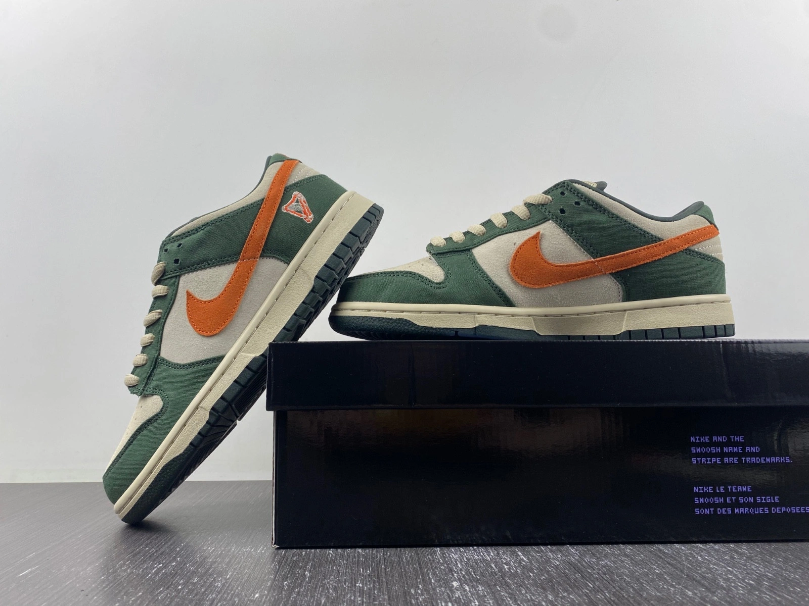 Nike SB Dunk Low Eire Men's - 304292-185