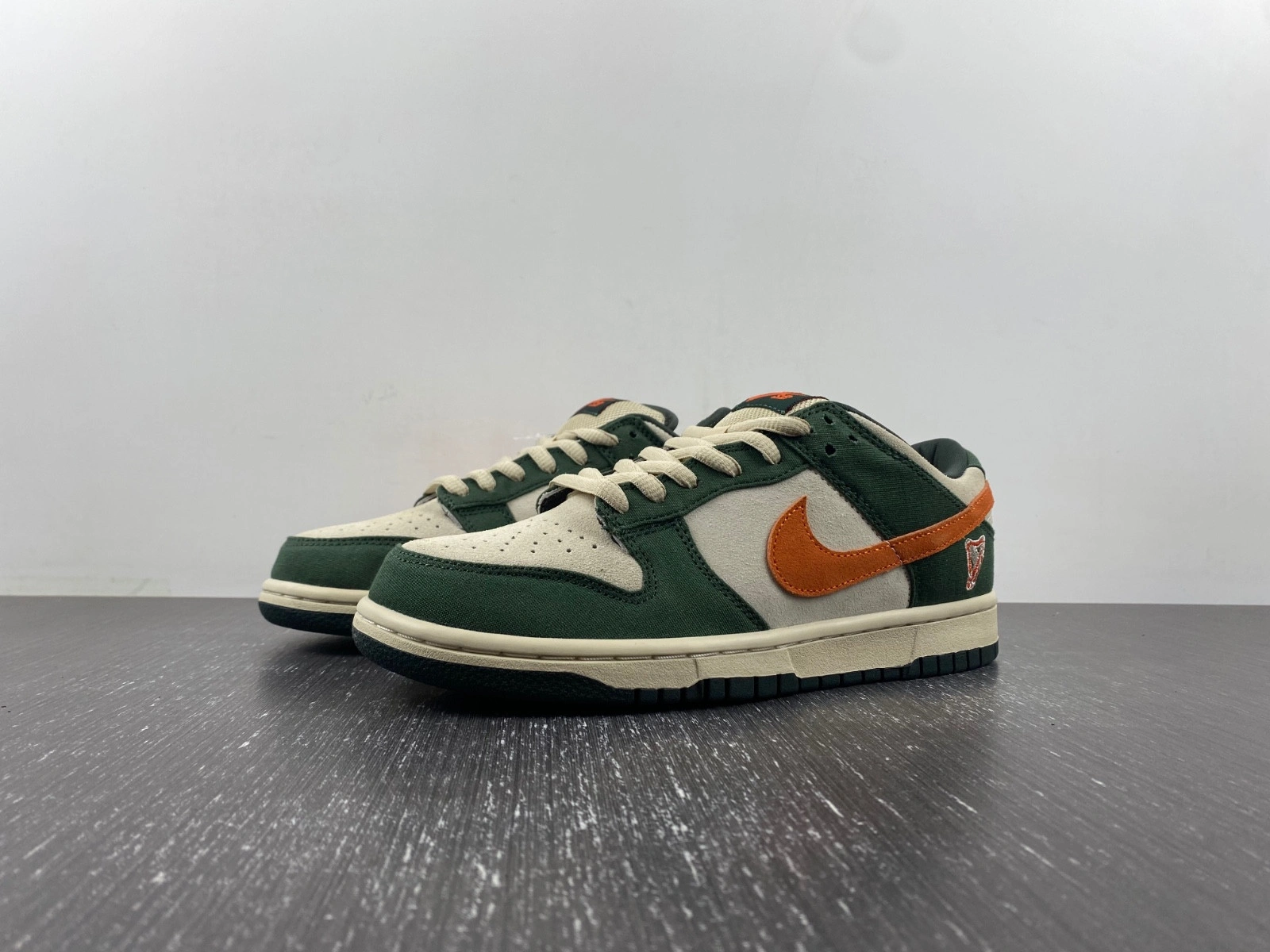 Nike SB Dunk Low Eire Men's - 304292-185