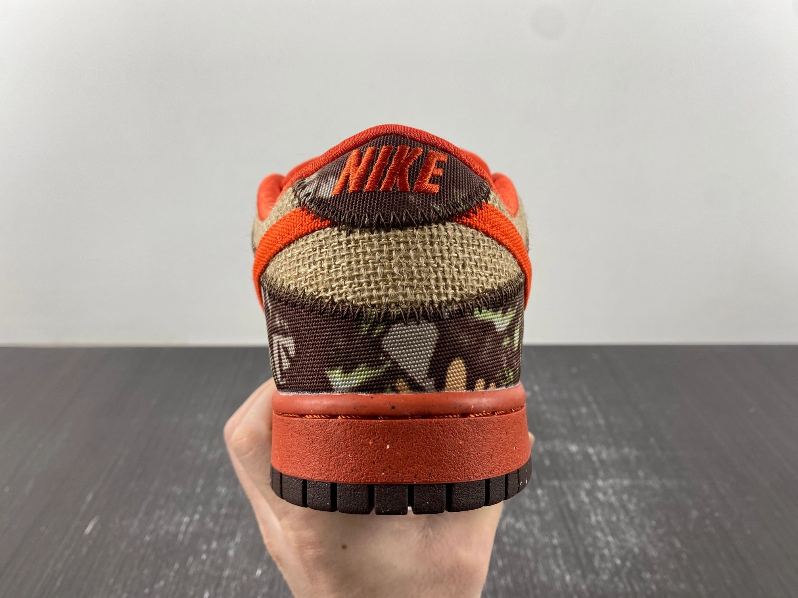 Nike SB Dunk Low Hunter Reese Forbes 304292-281