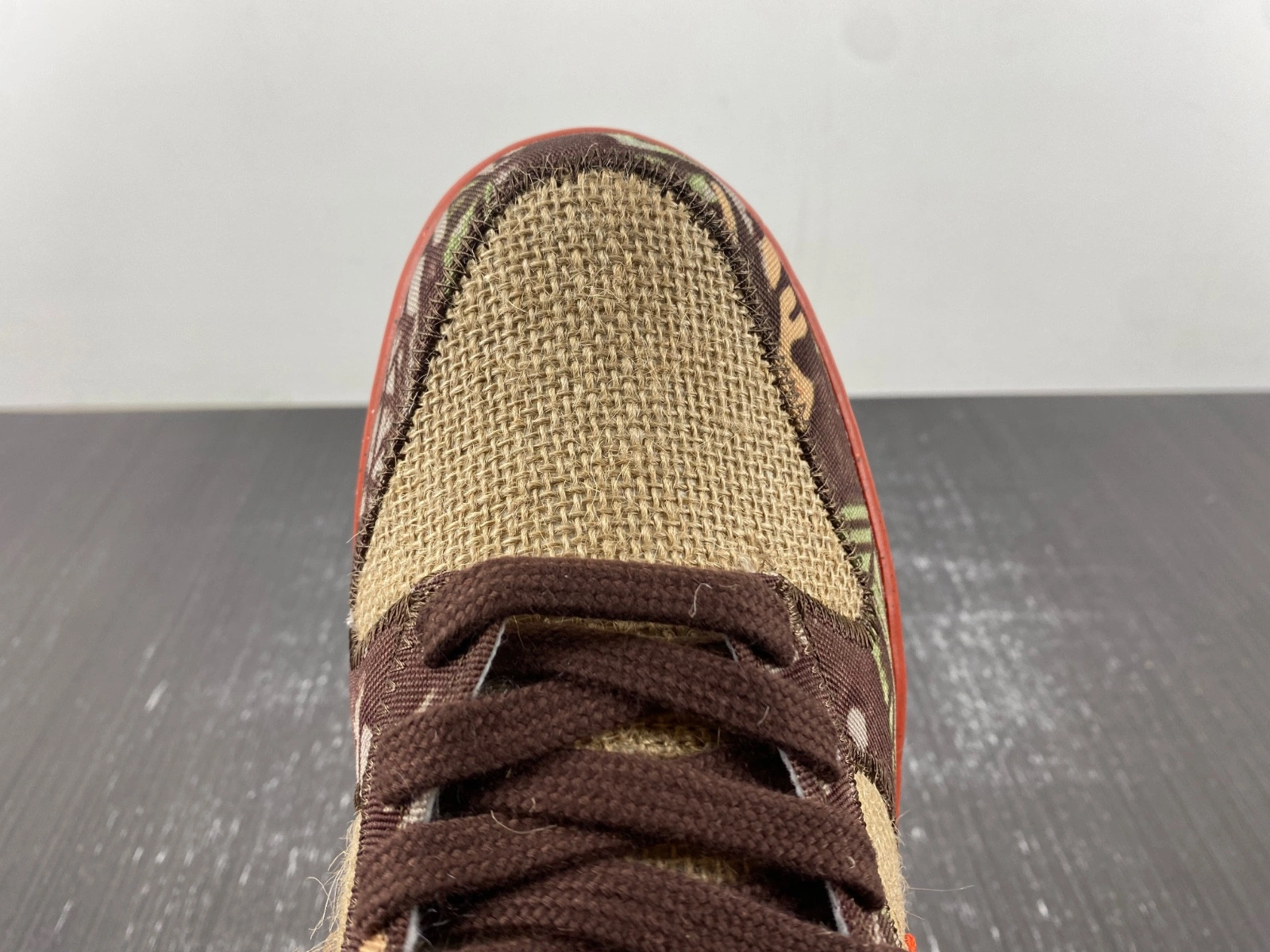 Nike SB Dunk Low Hunter Reese Forbes 304292-281