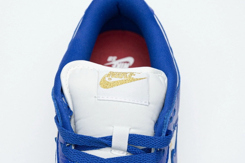 Nike SB Dunk Low Hyper Royal (2021) - DH3228-100