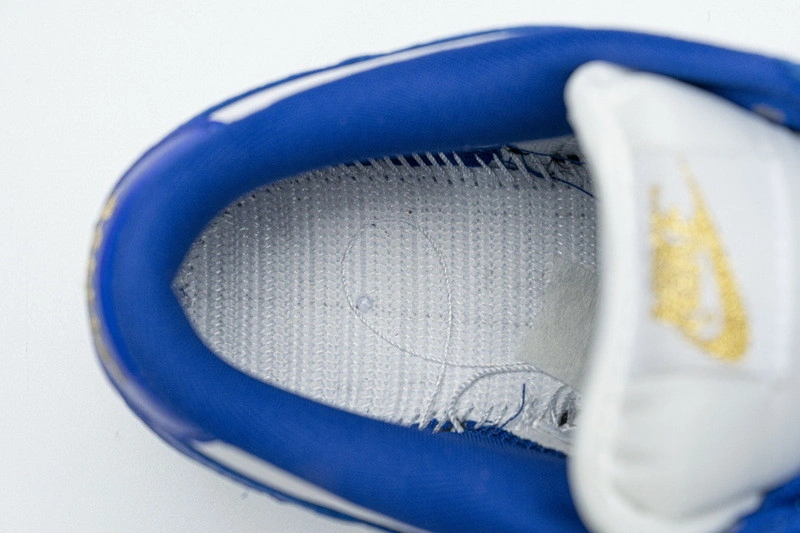 Nike SB Dunk Low Hyper Royal (2021) - DH3228-100