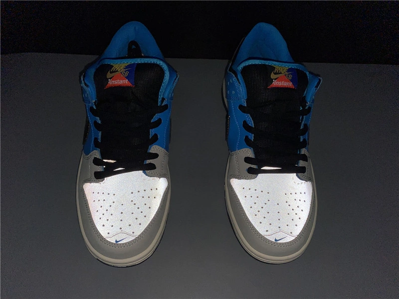 Nike SB Dunk Low Instant Skateboards - CZ5128-400
