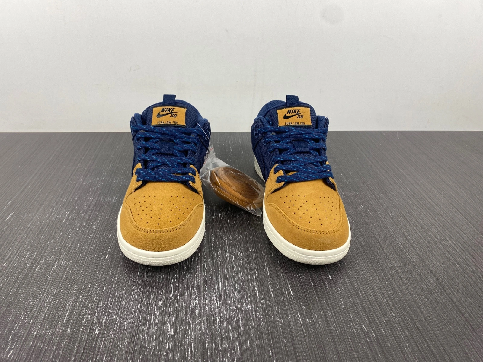 Nike SB Dunk Low 