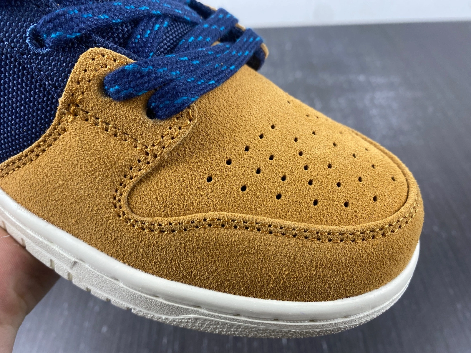 Nike SB Dunk Low 