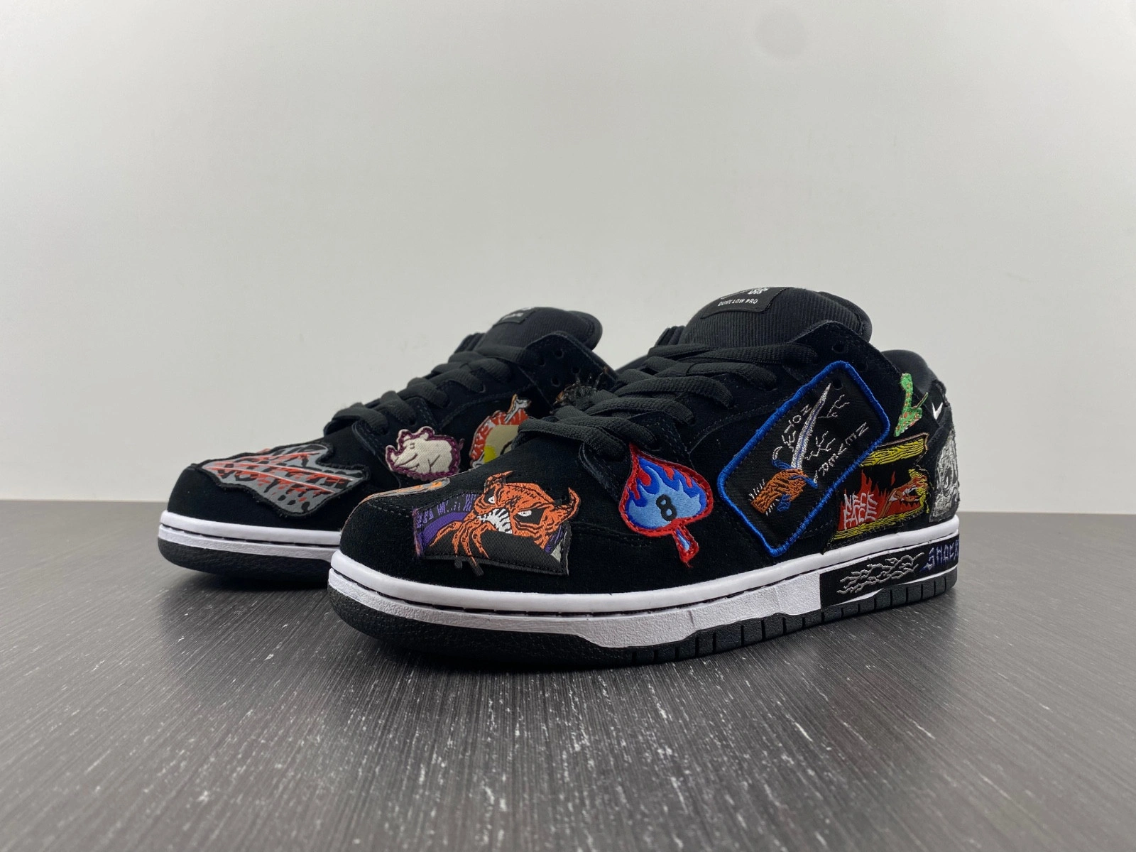 Nike SB Dunk Low Neckface - DQ4488-001