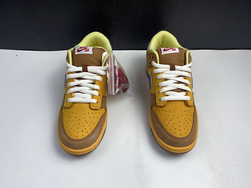 Nike SB Dunk Low Newcastle Brown Ale  313170-741