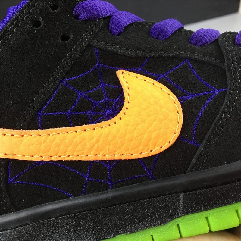 Nike SB Dunk Low Night of Mischief Halloween  BQ6817-006