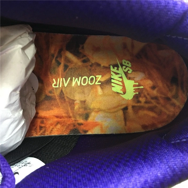 Nike SB Dunk Low Night of Mischief Halloween  BQ6817-006