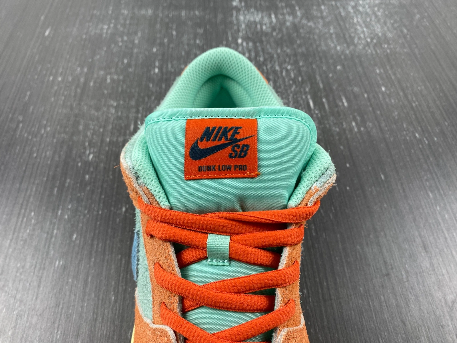 Nike SB Dunk Low Orange Aqua DV5429-800