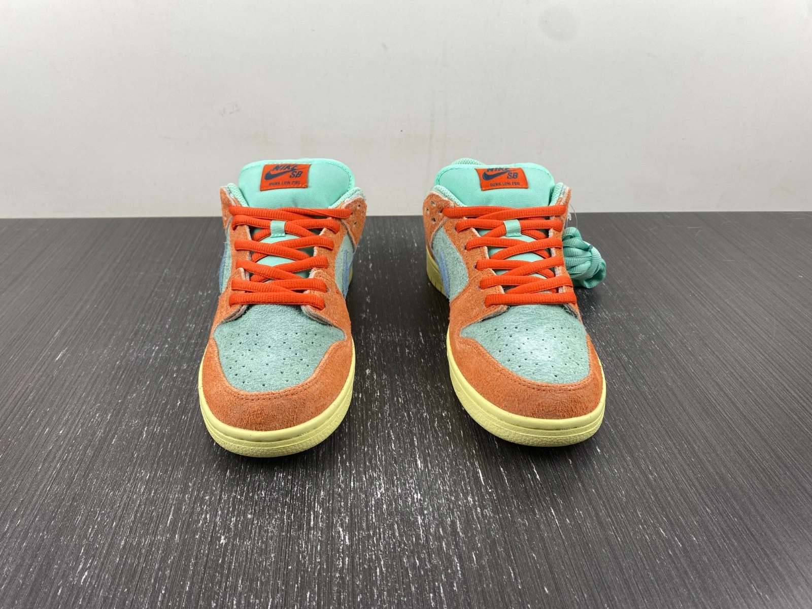 Nike SB Dunk Low Orange Aqua DV5429-800