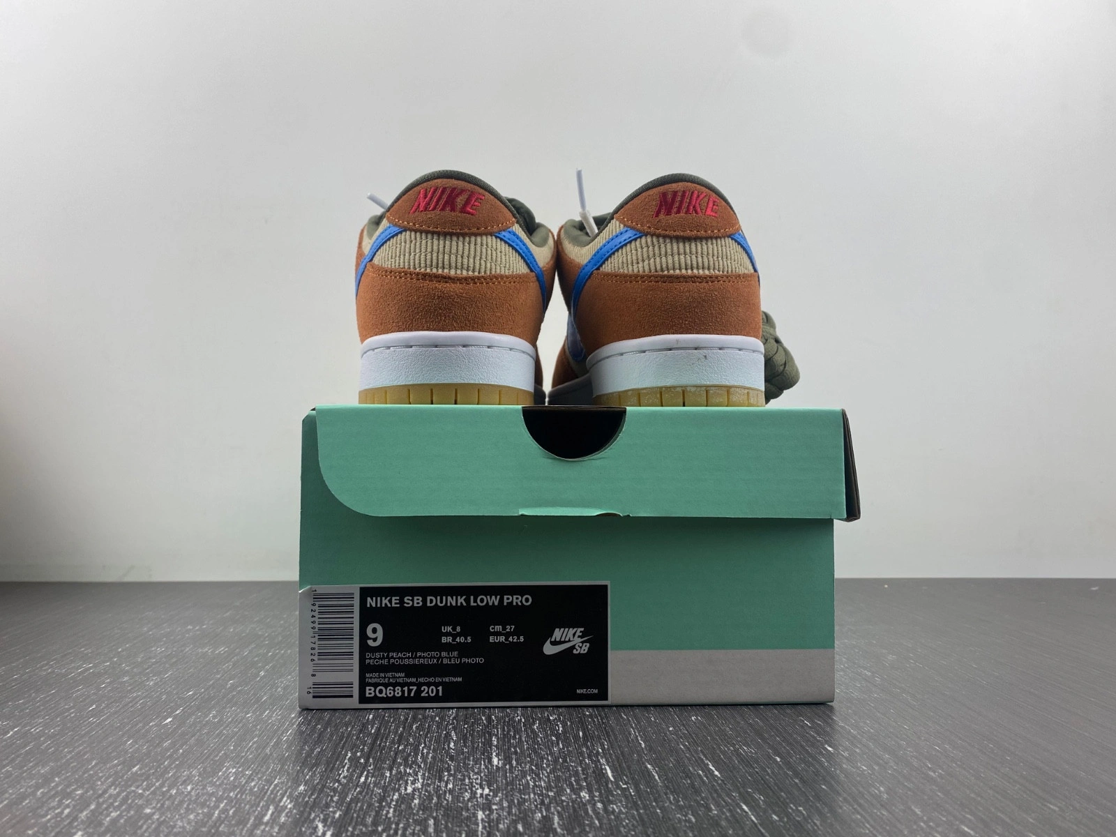 Nike SB Dunk Low Pro 'Corduroy' BQ6817‑201