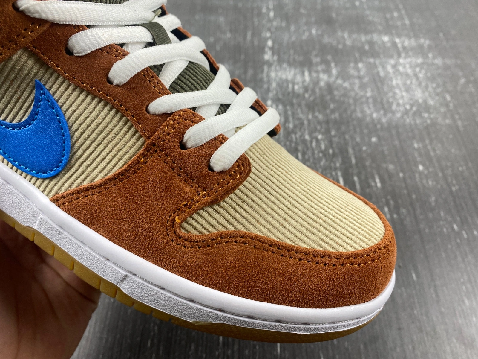 Nike SB Dunk Low Pro 'Corduroy' BQ6817‑201