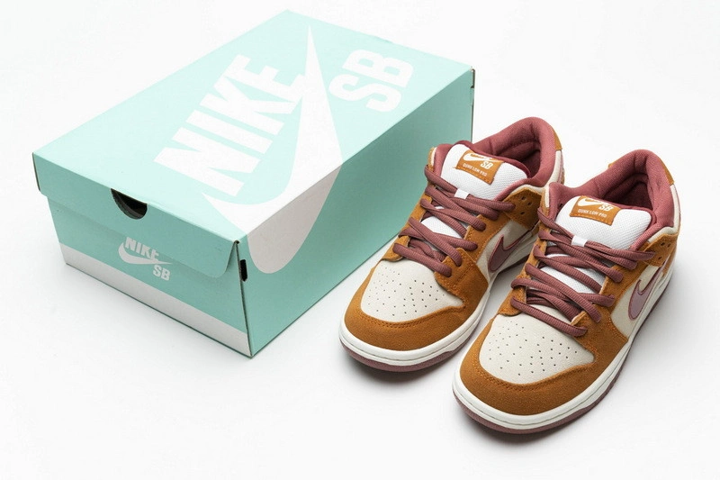Nike SB Dunk Low Pro Dark Russet Cedar  BQ6817-202