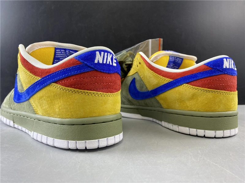 Nike SB Dunk Low Puff N Stuff  313170-341