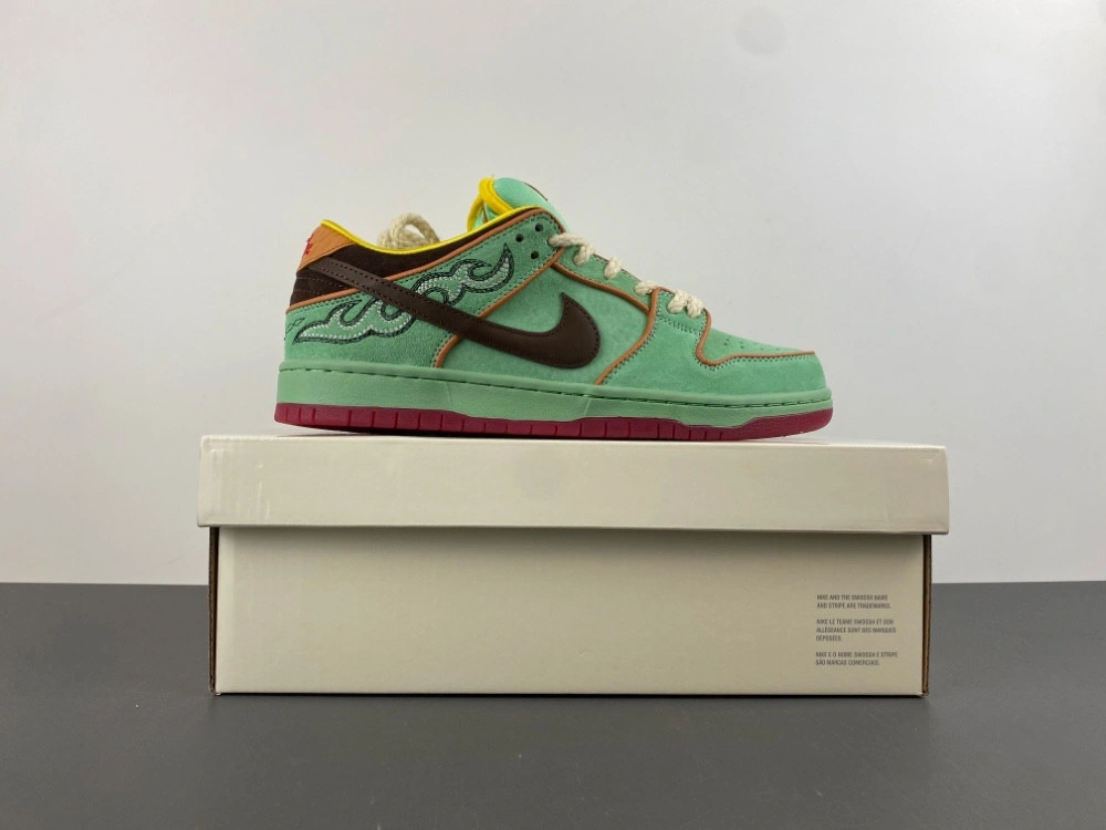 Nike SB Dunk Low Rodeo Tourmaline Men's HF3058-300