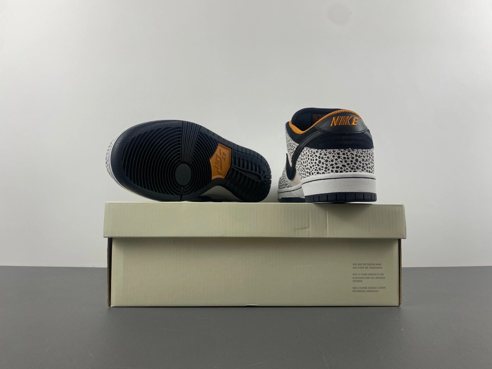 Nike SB Dunk Low Safari Olympics FZ1233-002