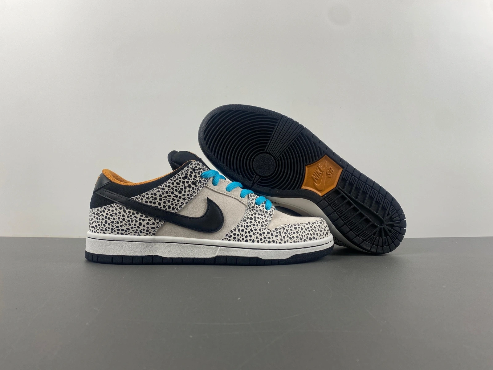 Nike SB Dunk Low Safari Olympics FZ1233-002