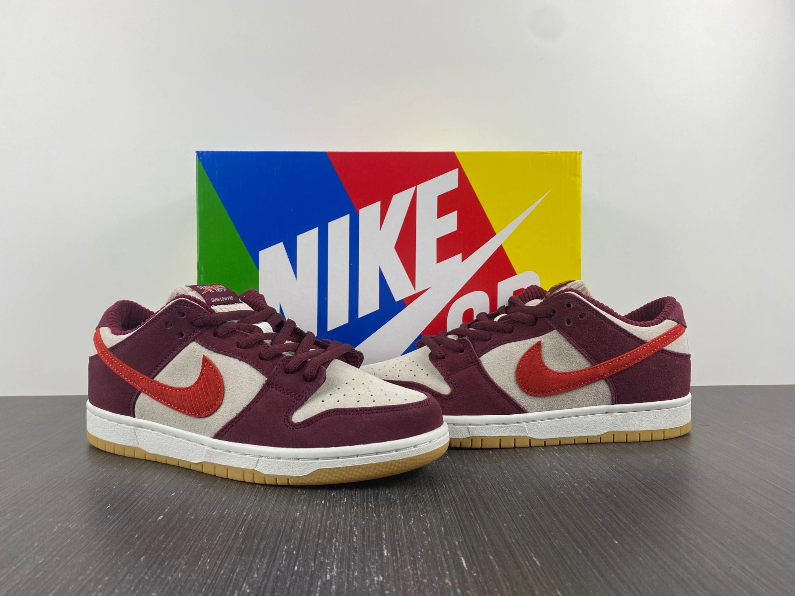 Nike SB Dunk Low 