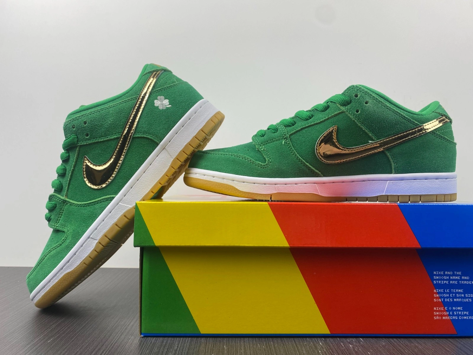 Nike SB Dunk Low St. Patty's Day BQ6817-303