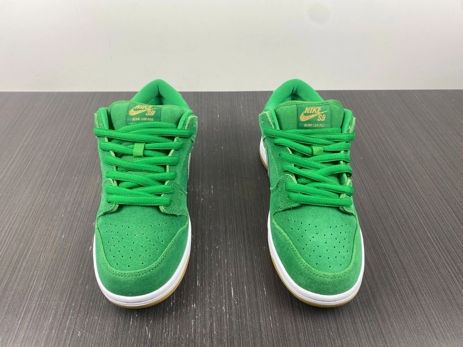 Nike SB Dunk Low St. Patty's Day BQ6817-303
