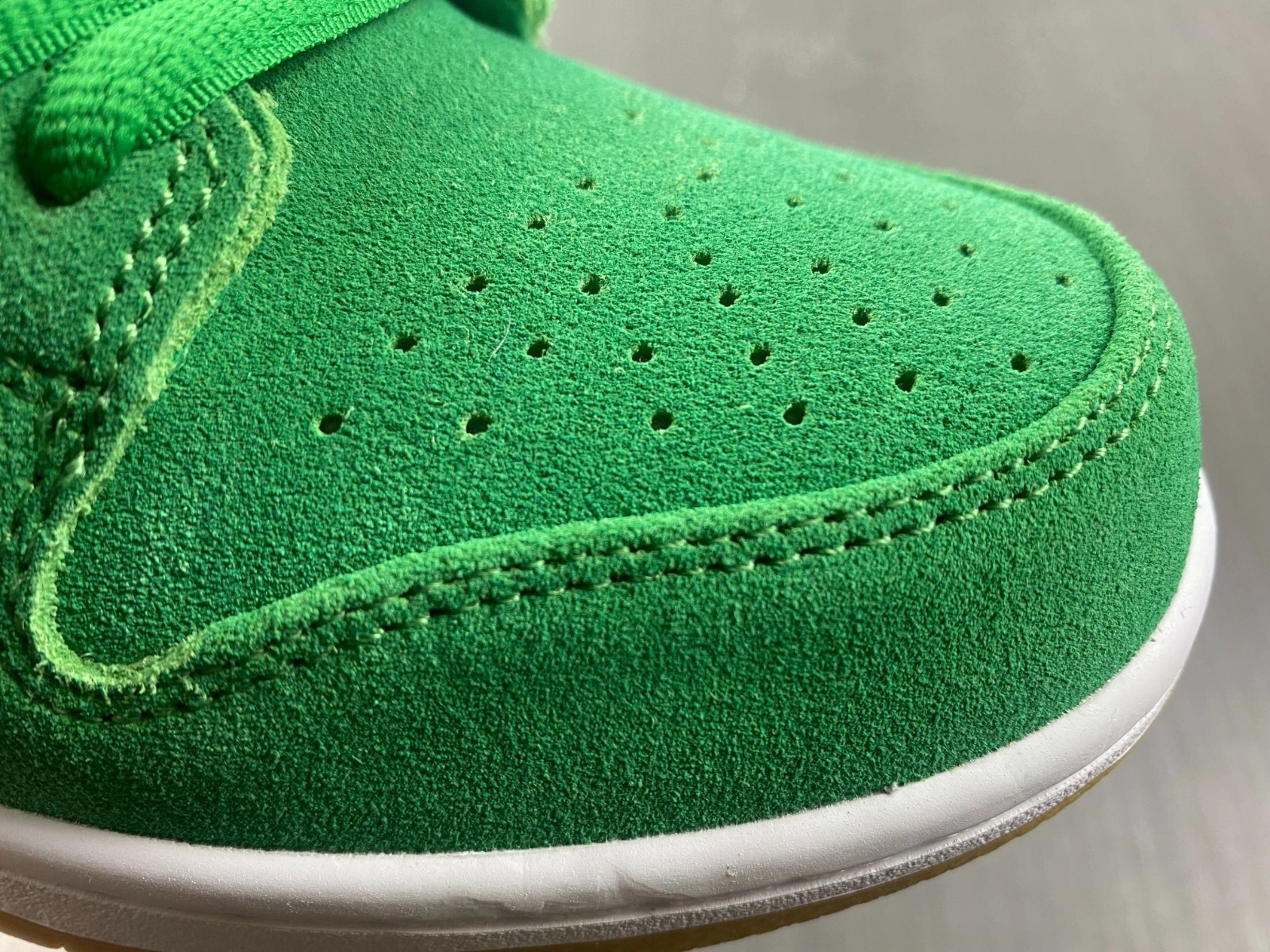 Nike SB Dunk Low St. Patty's Day BQ6817-303