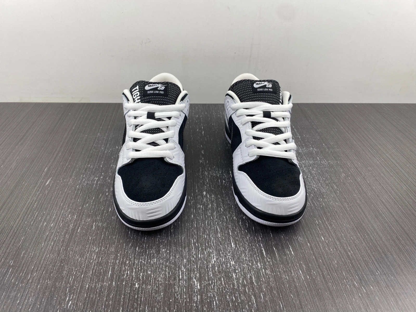 Nike SB Dunk Low TIGHTBOOTH Men's - FD2629-100