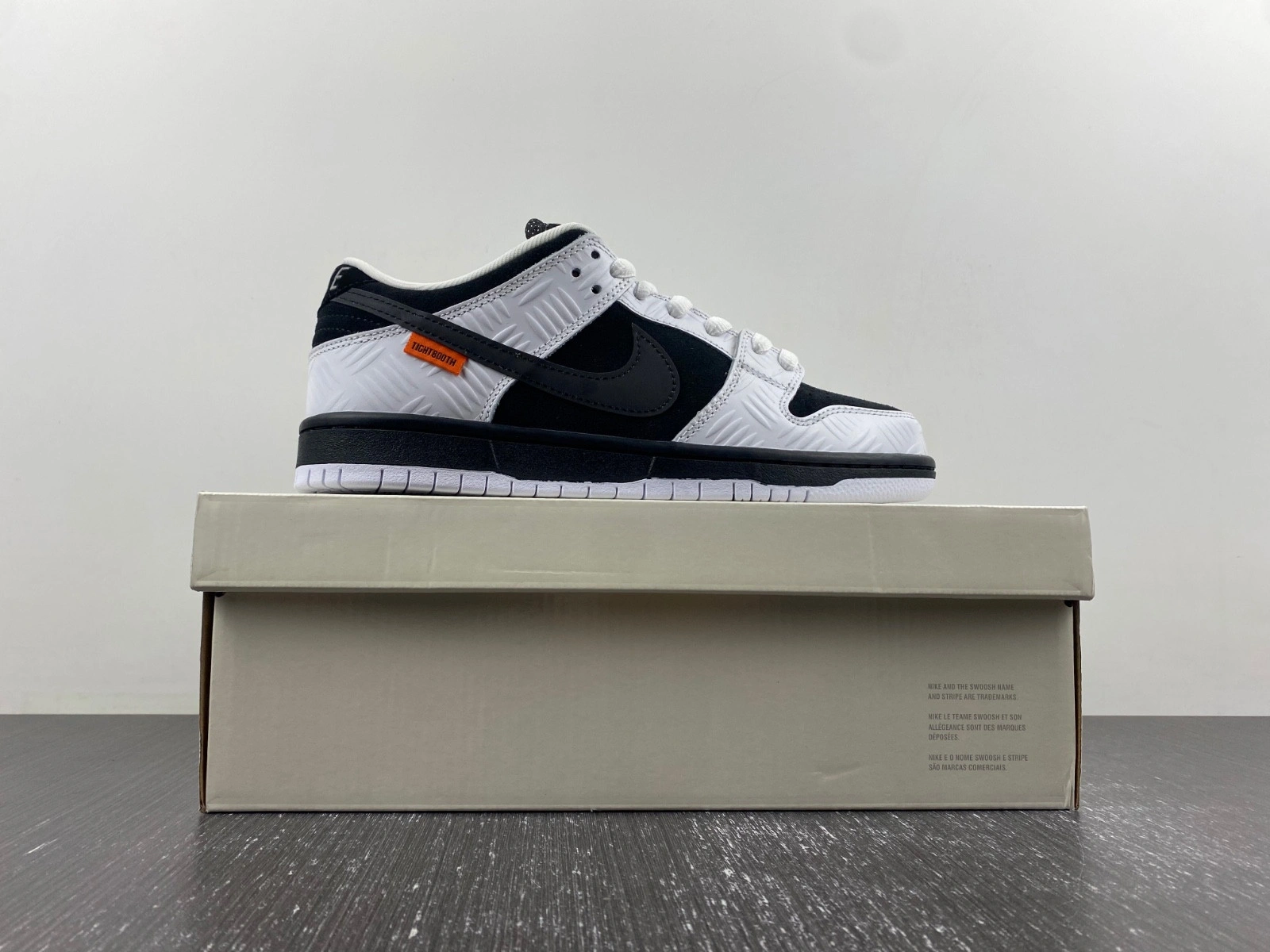 Nike SB Dunk Low TIGHTBOOTH Men's - FD2629-100