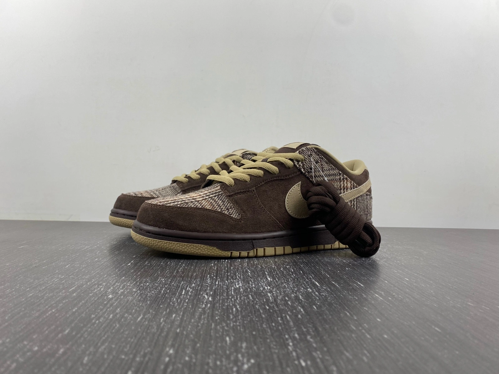 Nike SB Dunk Low Tweed - 304292-223