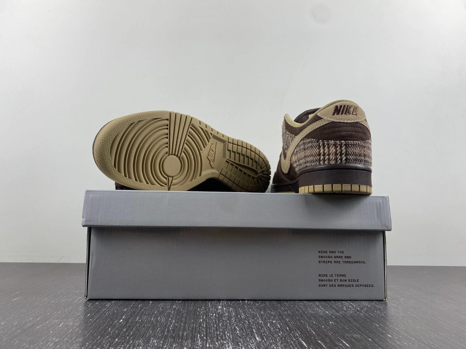 Nike SB Dunk Low Tweed - 304292-223