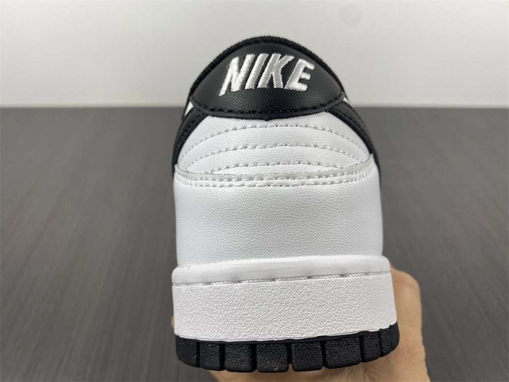 Nike SB Dunk Low White Black Running Shoes DD1503-113