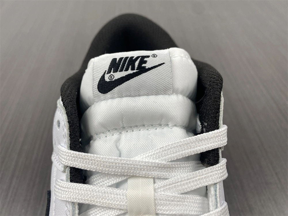 Nike SB Dunk Low White Black Running Shoes DD1503-113