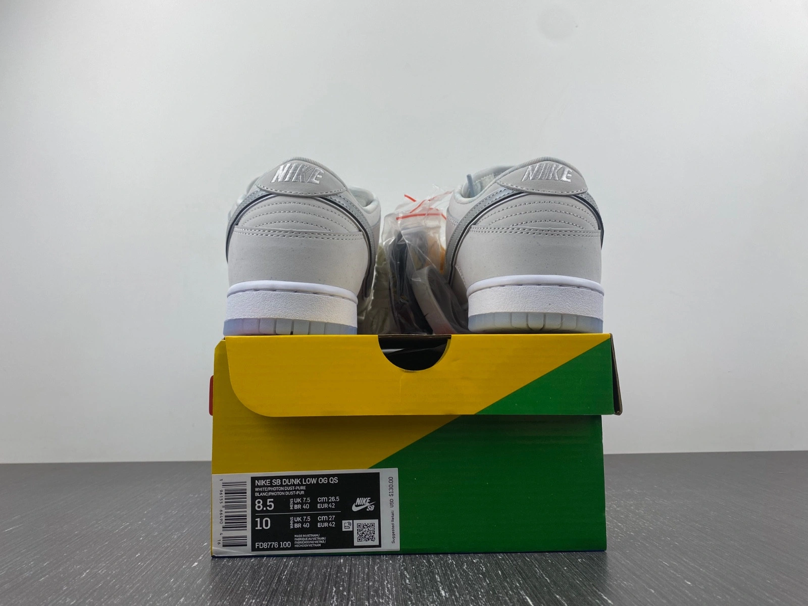 Nike SB Dunk Low White Lobster (Friends and Family)  FD8776-100