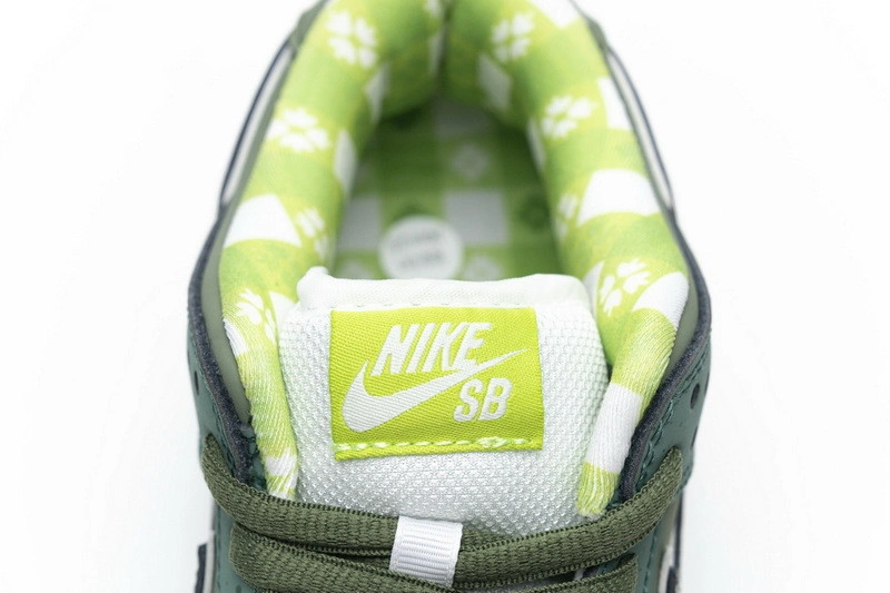 Nike SB Dunk Low x Concepts  BV1310-337
