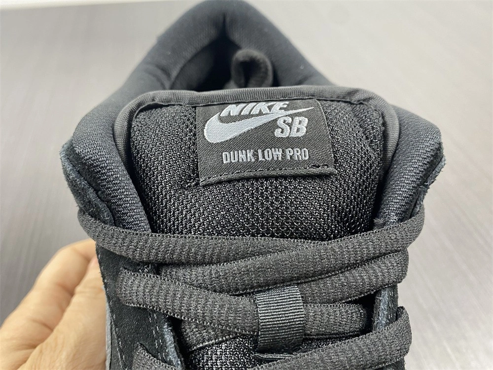 Nike SB Turns Back the Clock and Reveals a Dunk Low 
