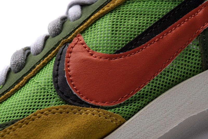 Nike Sacai x LDV Waffle 'Green Gusto'  BV0073 -300