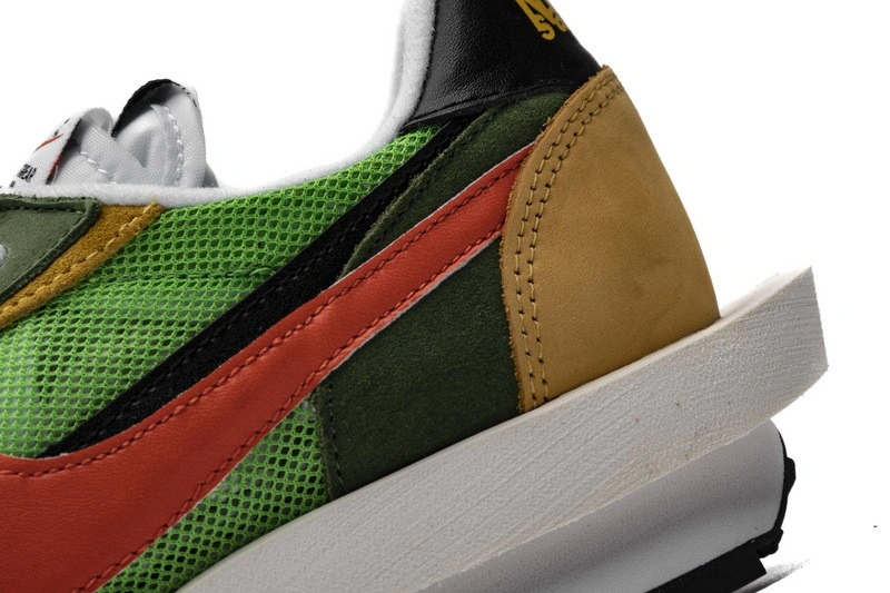 Nike Sacai x LDV Waffle 'Green Gusto'  BV0073 -300