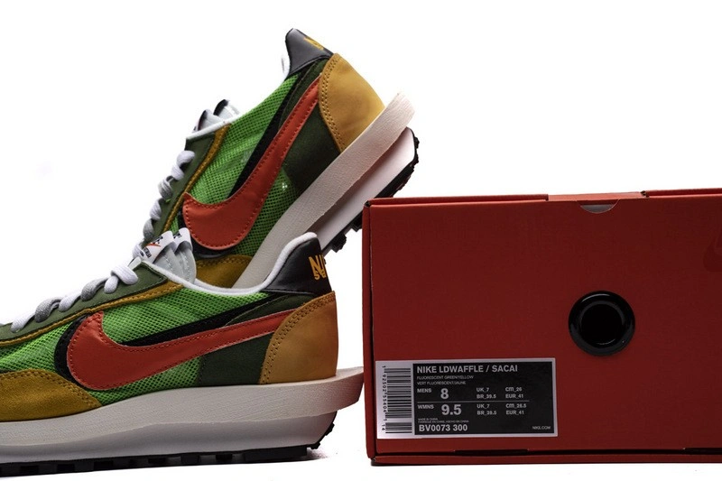 Nike Sacai x LDV Waffle 'Green Gusto'  BV0073 -300