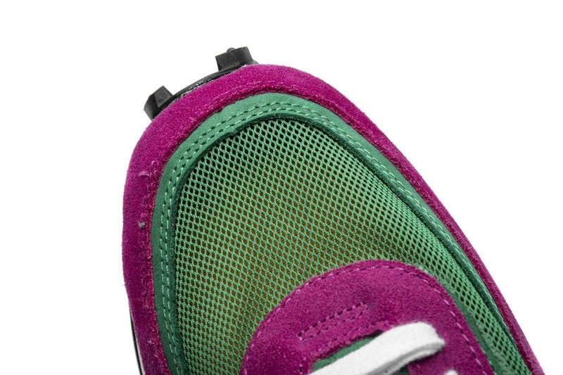 Nike Sacai x LDV Waffle 'Pink Green'  BV0073 -301