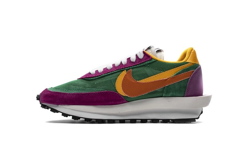 Nike Sacai x LDV Waffle 'Pink Green'  BV0073 -301