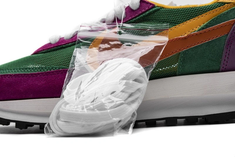 Nike Sacai x LDV Waffle 'Pink Green'  BV0073 -301