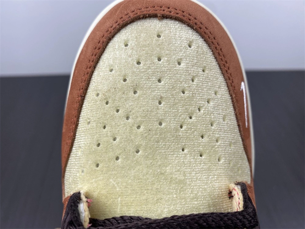 Nike Social Status x Dunk Mid 'Chocolate Milk'  DJ1173-700