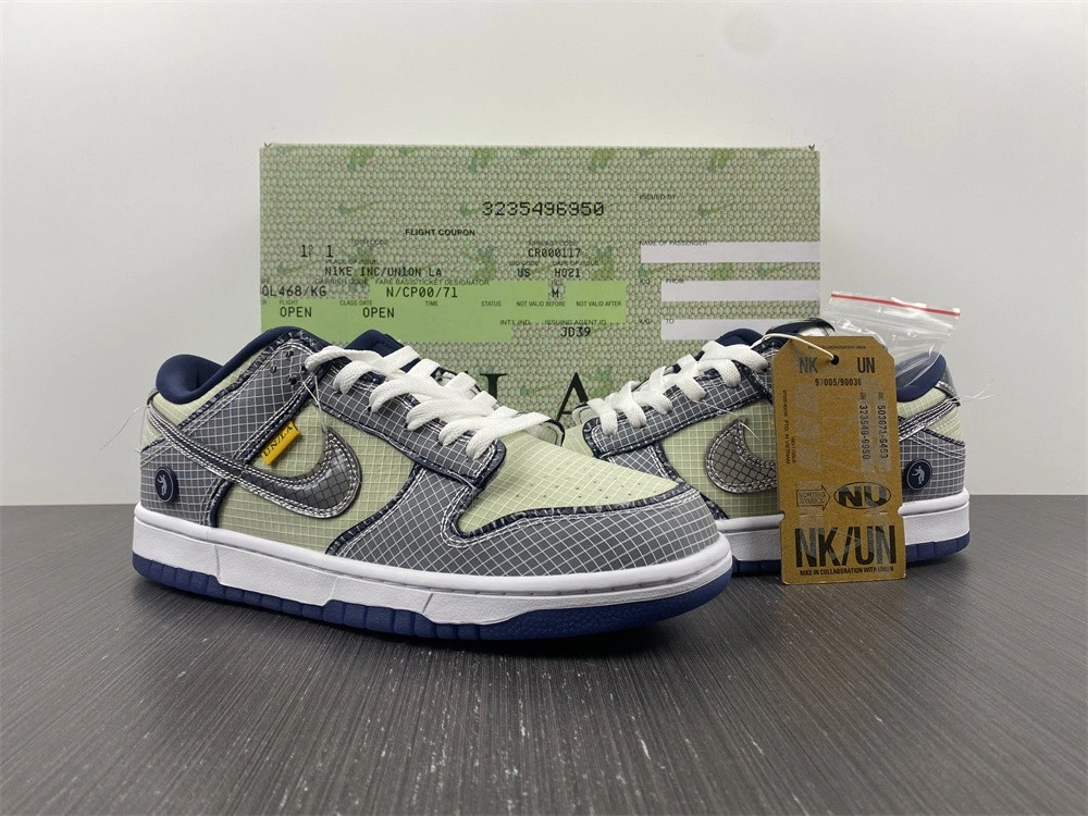 Nike Union LA x Dunk Low - DJ9649 401